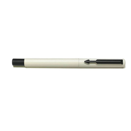 Parker Vector Sport White Fountain Pen, Black Clip, Medium Nib  Parker Fountain Pens